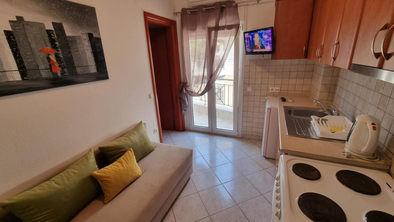 Premium Suites Ofrínion Extérieur photo