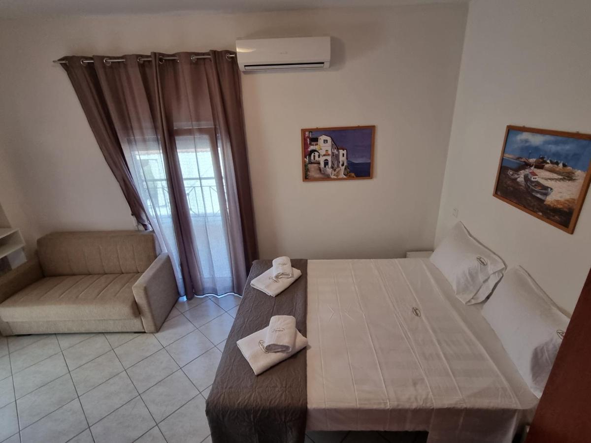 Premium Suites Ofrínion Extérieur photo