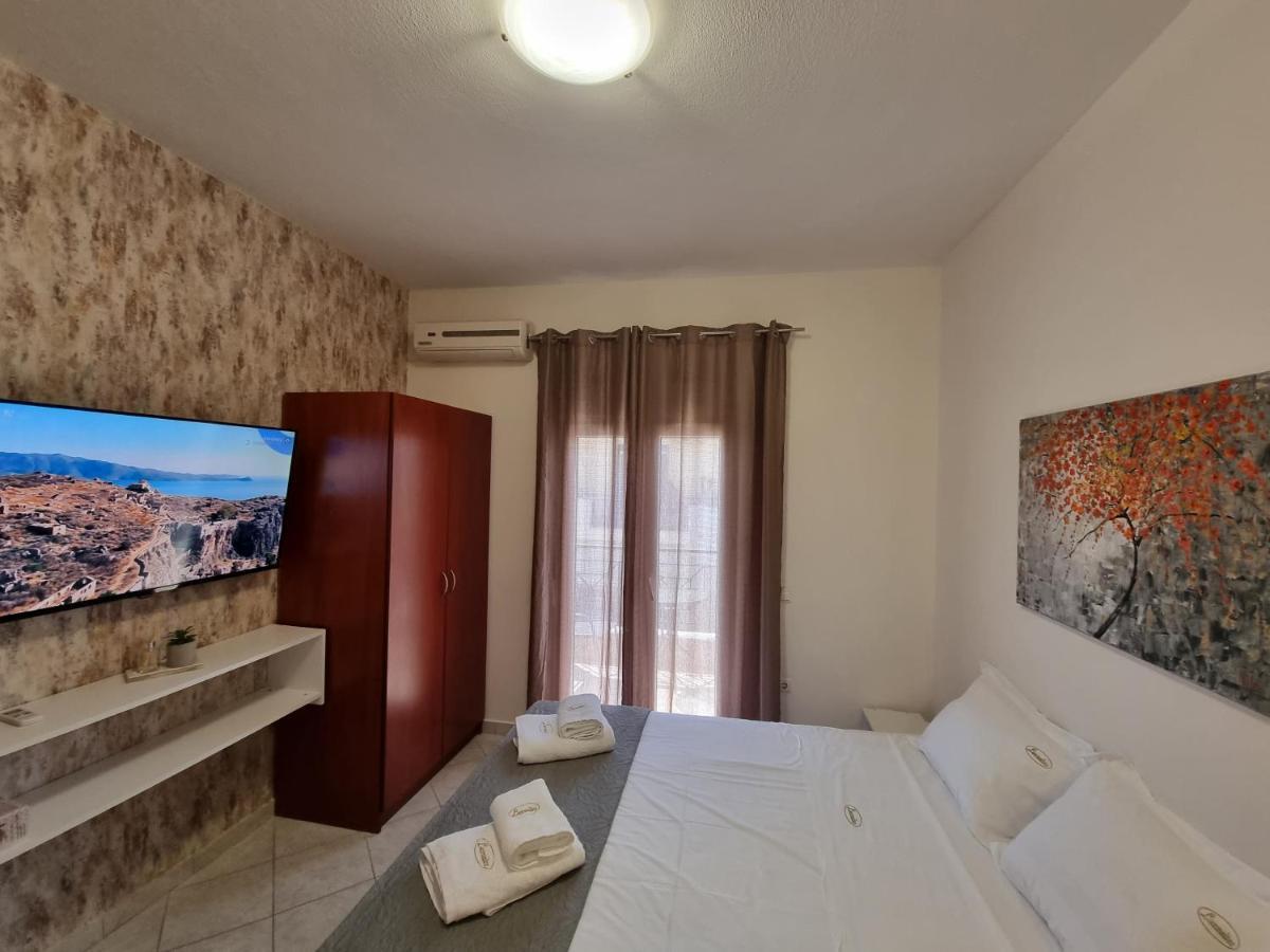 Premium Suites Ofrínion Extérieur photo