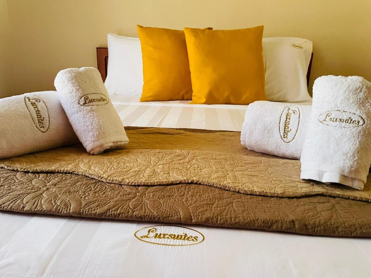 Premium Suites Ofrínion Extérieur photo