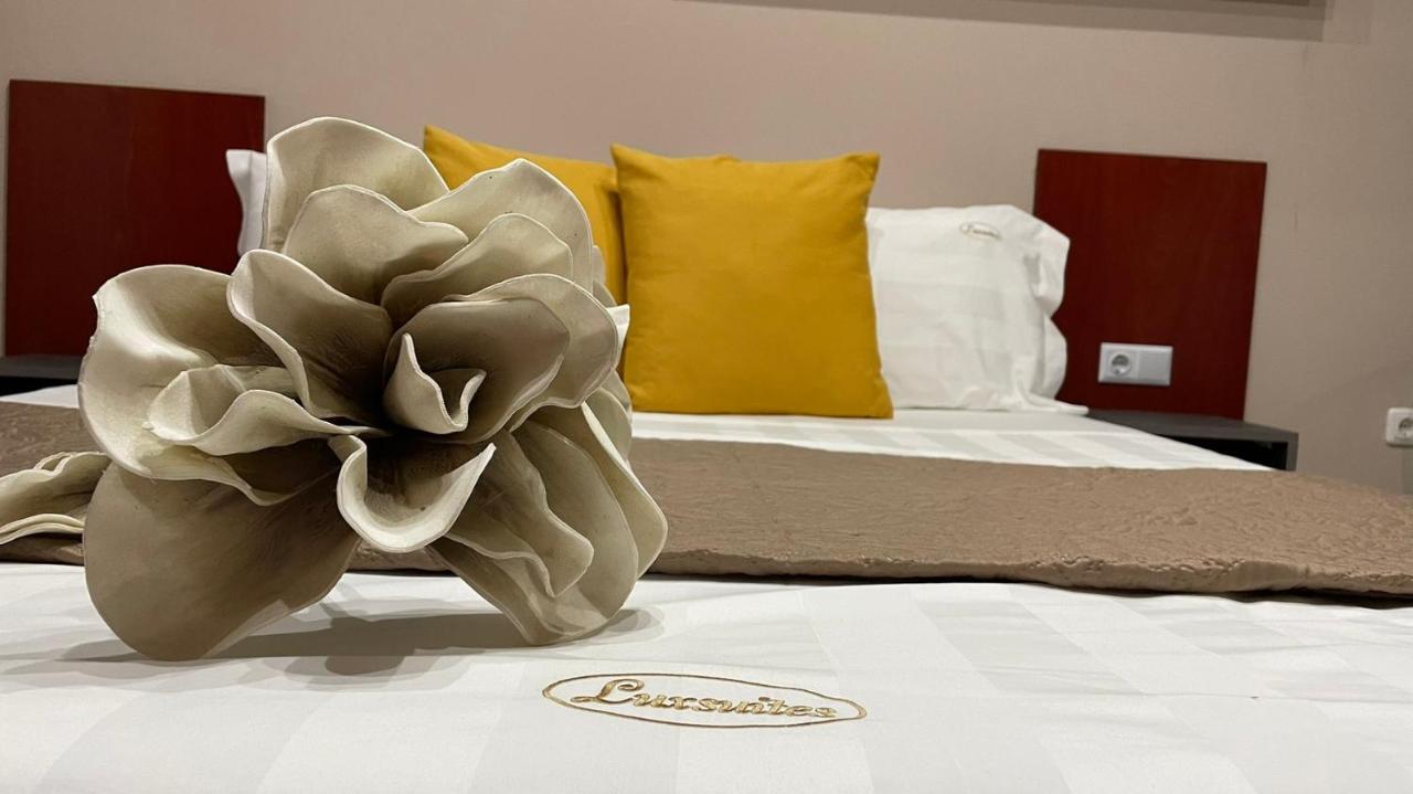 Premium Suites Ofrínion Extérieur photo