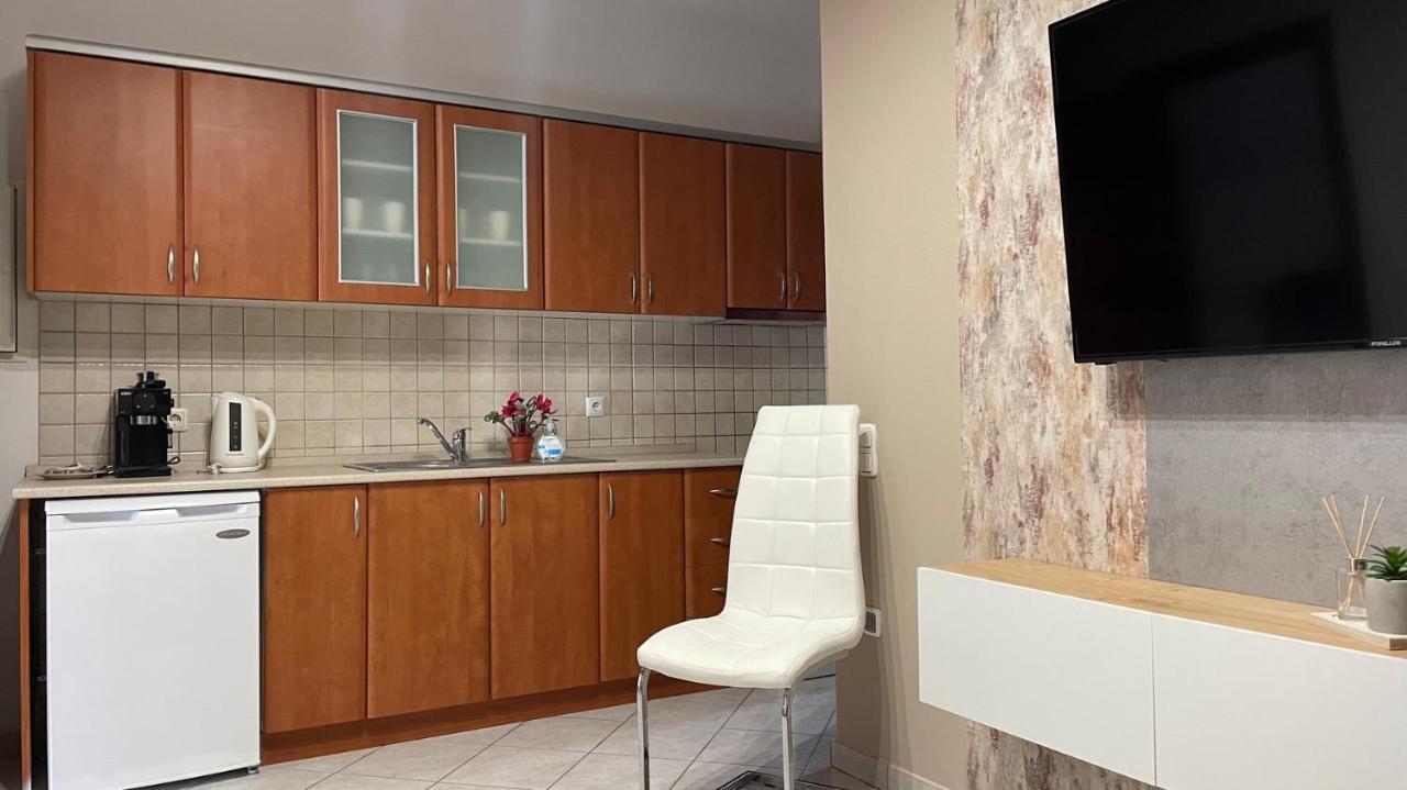 Premium Suites Ofrínion Extérieur photo