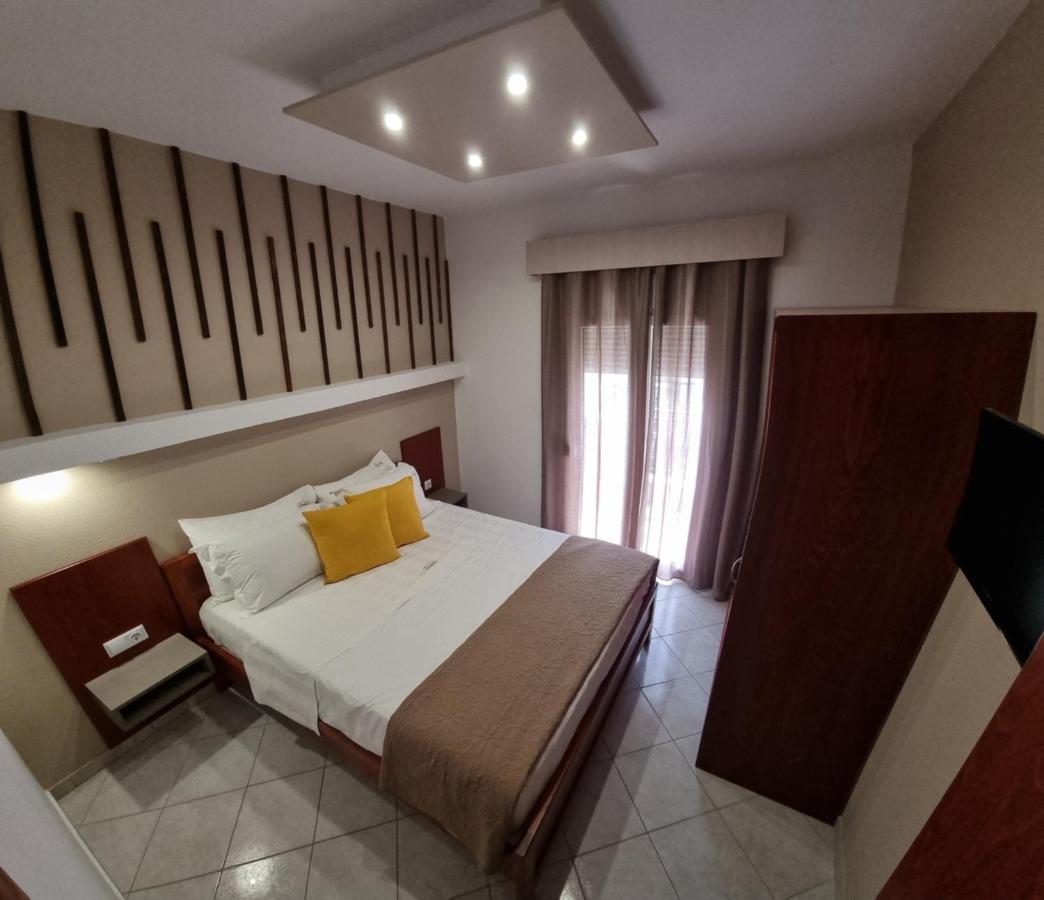 Premium Suites Ofrínion Extérieur photo