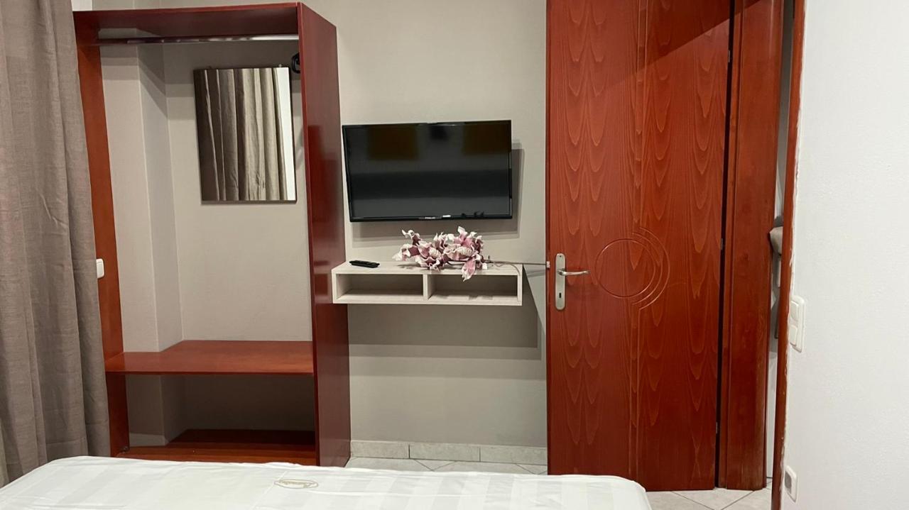 Premium Suites Ofrínion Extérieur photo