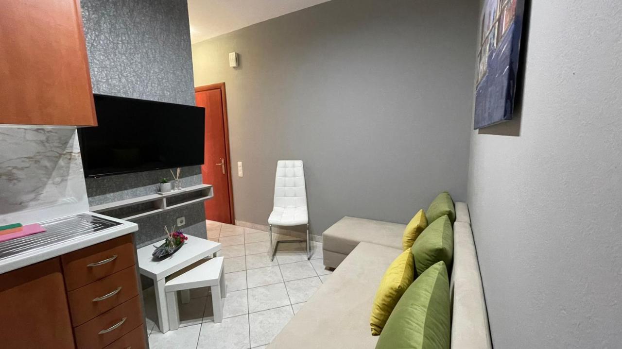 Premium Suites Ofrínion Extérieur photo