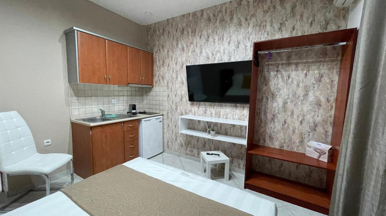 Premium Suites Ofrínion Extérieur photo